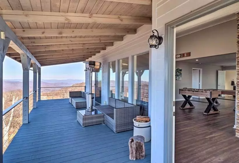 North Carolina Vacation Rental W/ Fire Pit & Grill