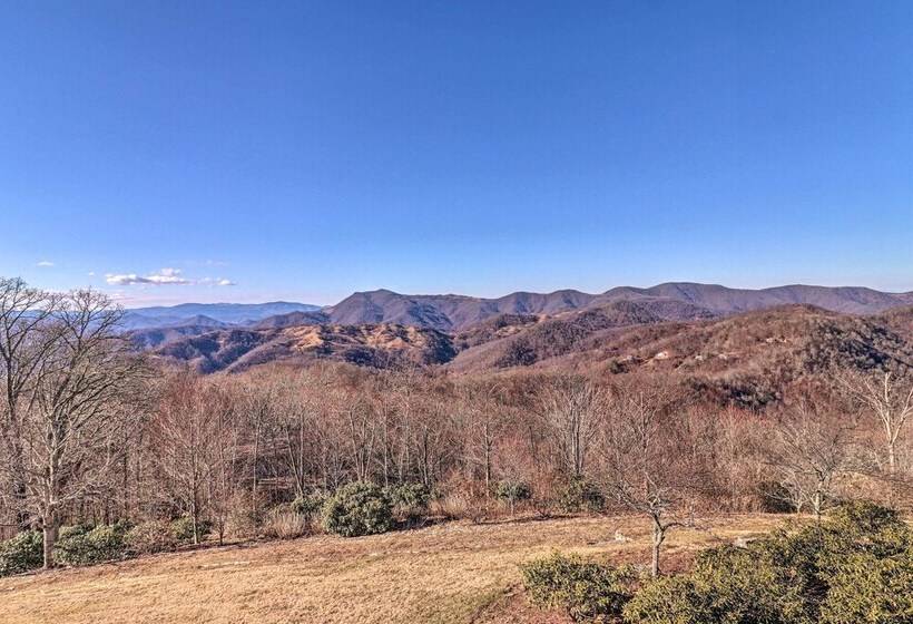 North Carolina Vacation Rental W/ Fire Pit & Grill