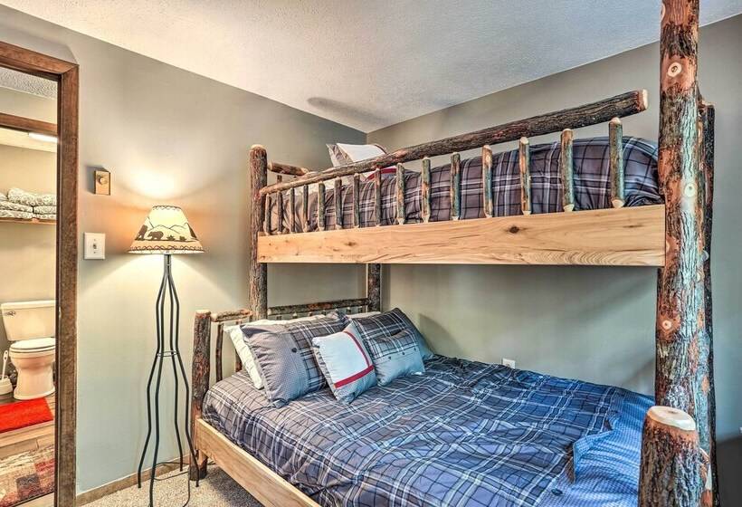 Walk To Lake & Beach: Pocono Cabin W/ Fire Pit