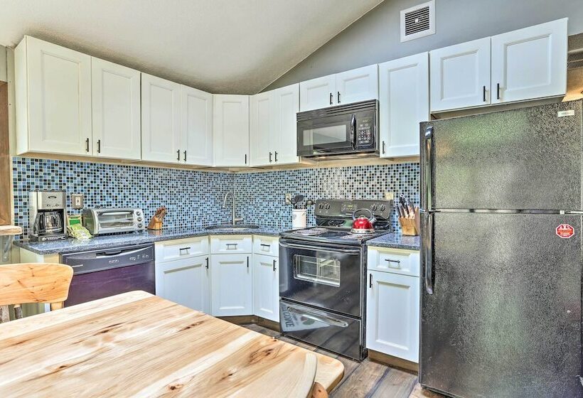 Walk To Lake & Beach: Pocono Cabin W/ Fire Pit