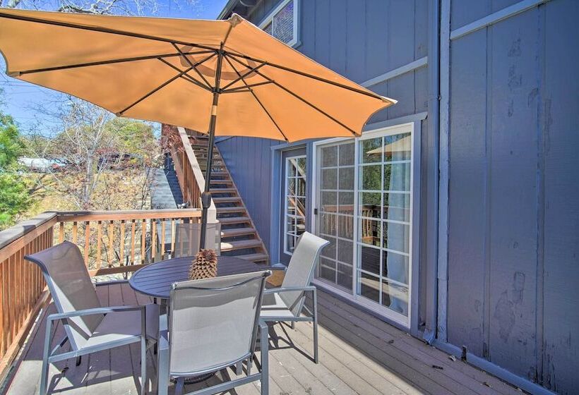 Stunning Lake Arrowhead Home: Decks & Hot Tub