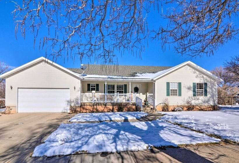 Sunny Retreat ~ 12 Mi To Brian Head Resort!