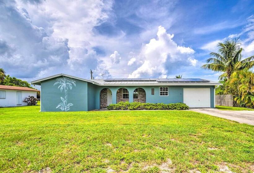 Tropical Landing Stuart Home W/ Pool + Grill!