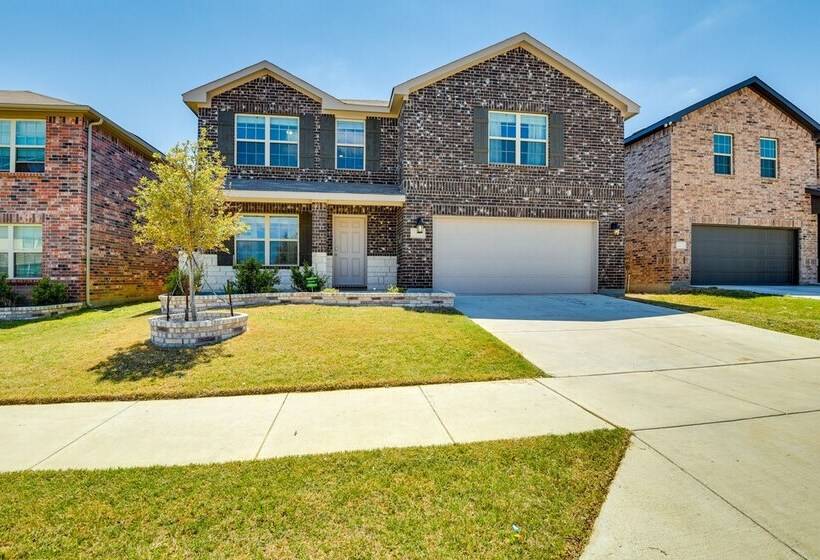 Texas Retreat W/ Patio Near Kayaking & Golfing!