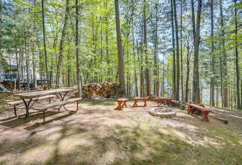 Three Lakes Home, Walk To Virgin Lake