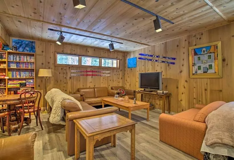 Tranquil Dumont Home W/ Creek & Mtn Views!