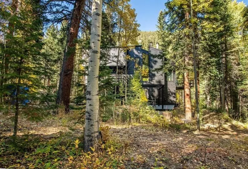 Tranquil Dumont Home W/ Creek & Mtn Views!