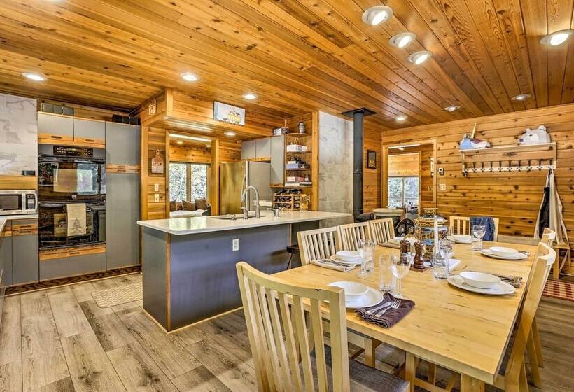 Tranquil Dumont Home W/ Creek & Mtn Views!