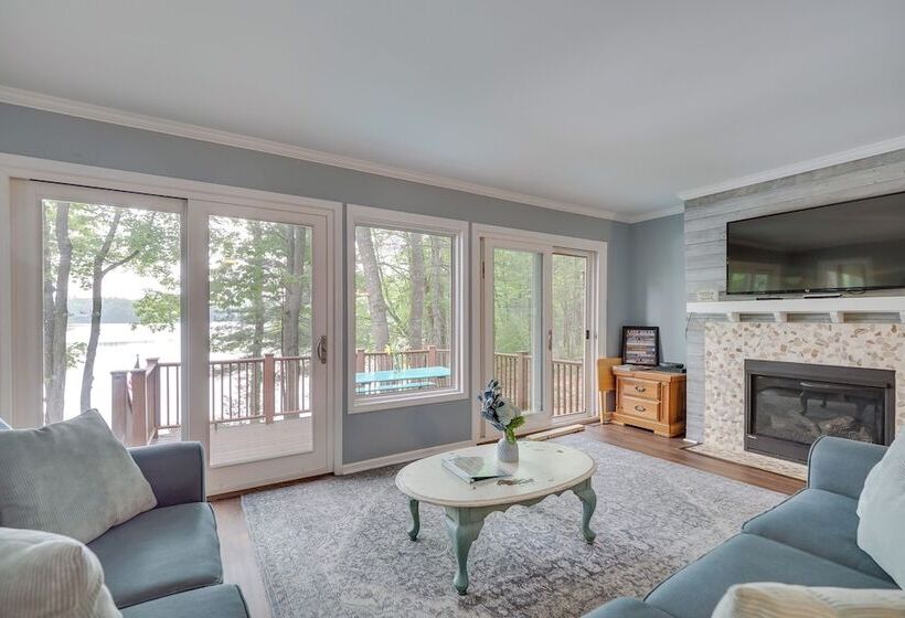 Traverse City Retreat W/ Deck & Lake Access
