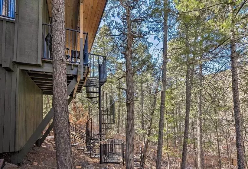 Jemez Springs Cabin W/ Mtn Views: Steps To River!