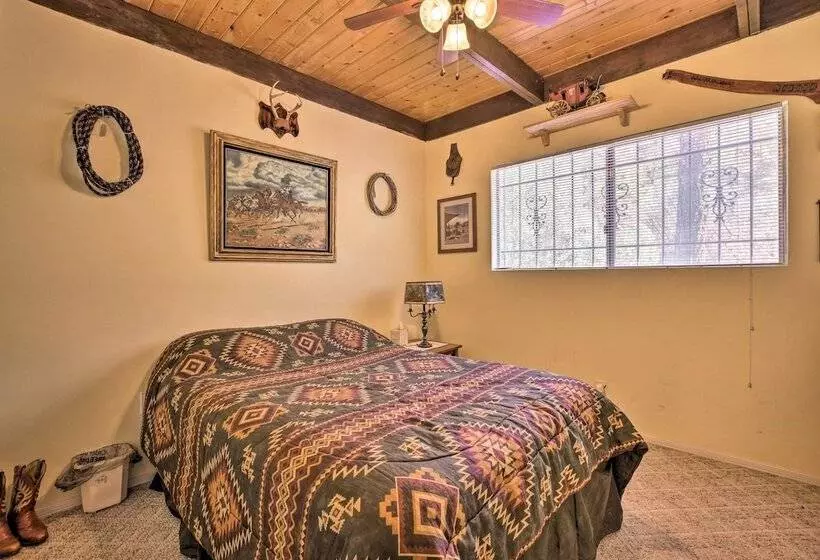 Jemez Springs Cabin W/ Mtn Views: Steps To River!