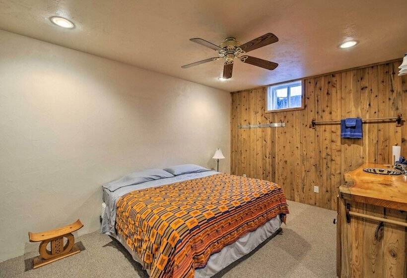 Valders Log Home Near Eea Air Show & Sheboygan!