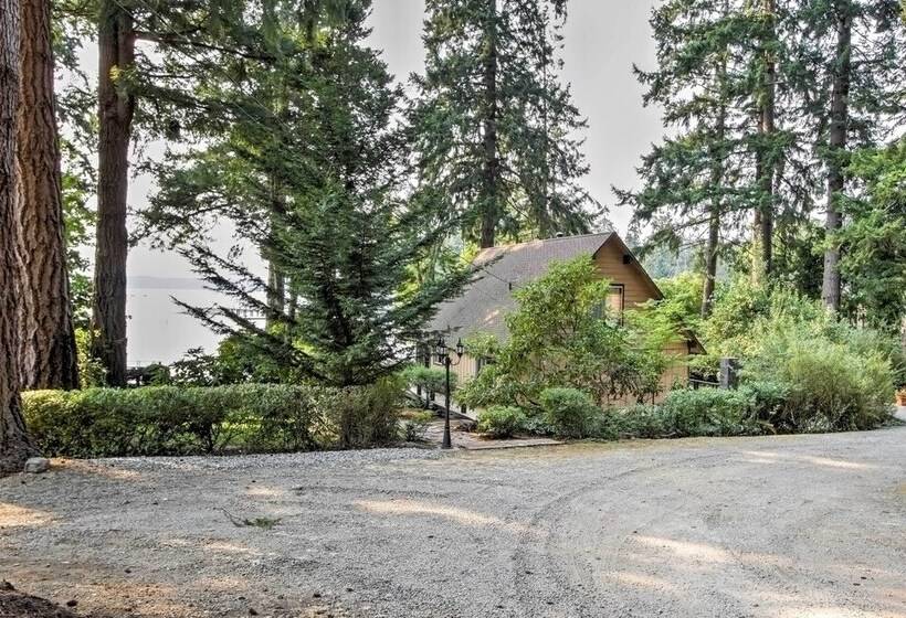 Waterfront Cabin W/ Fire Pit In Gig Harbor!