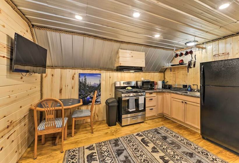 A Frame Mtn Cabin ~ 35 Mi To Yellowstone Np!