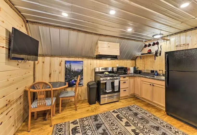 A Frame Mtn Cabin ~ 35 Mi To Yellowstone Np!