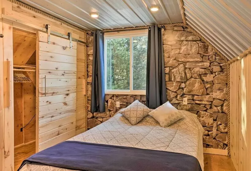 A Frame Mtn Cabin ~ 35 Mi To Yellowstone Np!