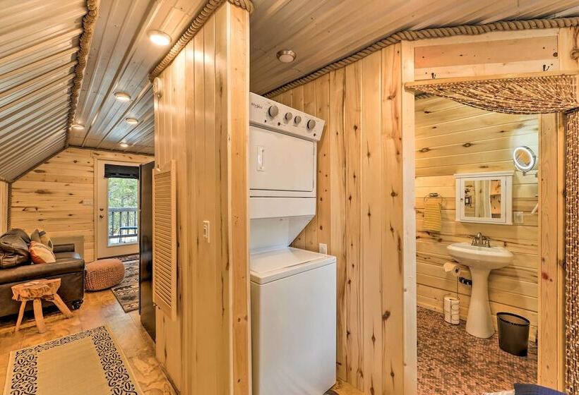 A Frame Mtn Cabin ~ 35 Mi To Yellowstone Np!