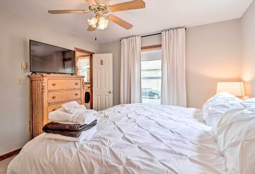 Albrightsville Cabin W/ Fire Pit: Swim, Hike & Ski