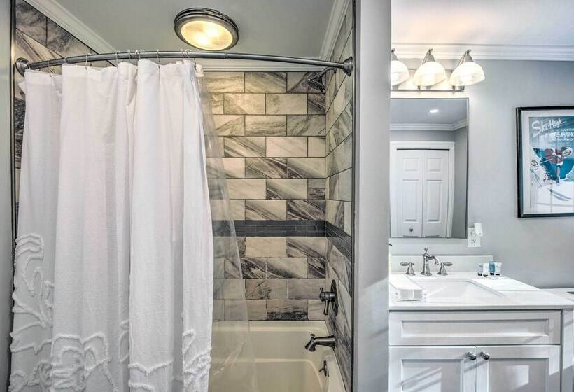 Belmont Home W/ Mtn View, 9 Mi To Gunstock Resort