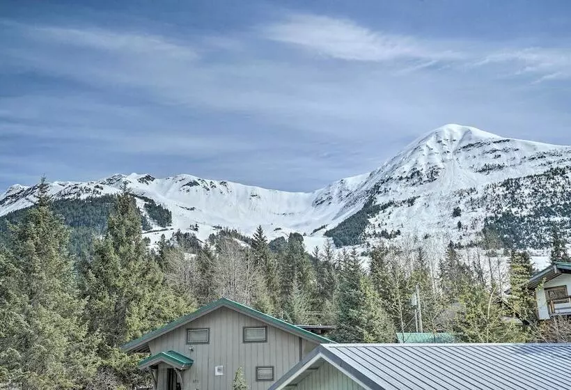 Cabin W/ Hot Tub & Views: 1 Mile To Alyeska Resort