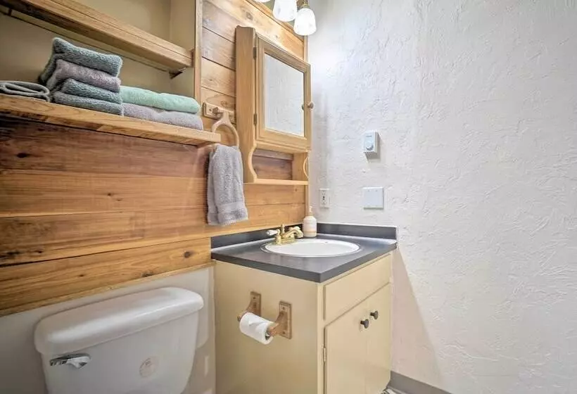 Cabin W/ Hot Tub & Views: 1 Mile To Alyeska Resort