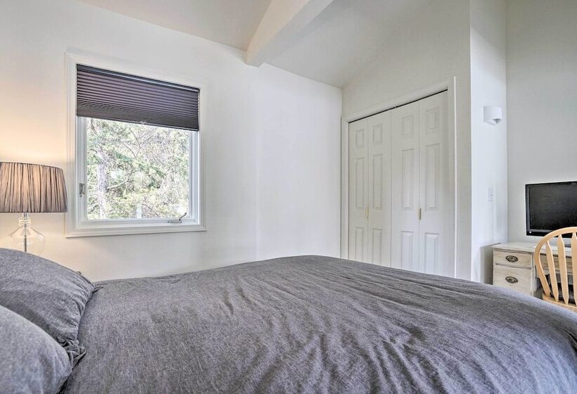 Cabin W/ Hot Tub & Views: 1 Mile To Alyeska Resort