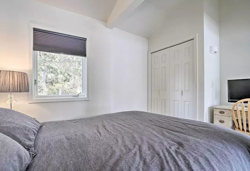 Cabin W/ Hot Tub & Views: 1 Mile To Alyeska Resort