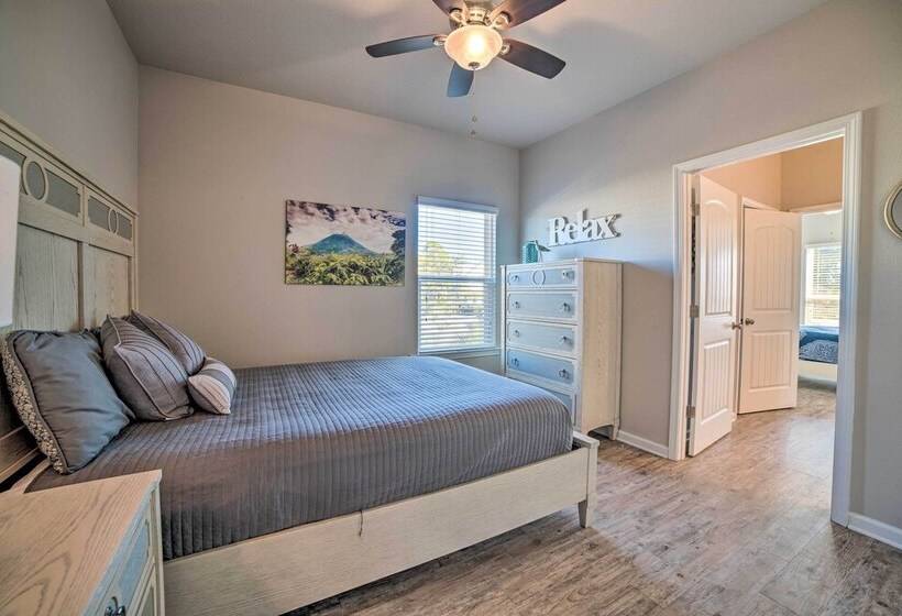 Classy Port St. Joe Escape   Walk To Shore!