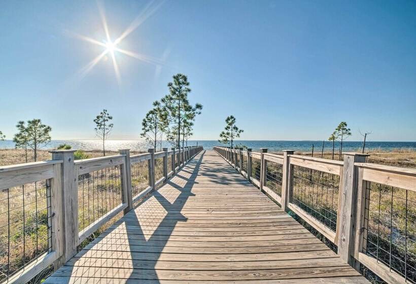 Classy Port St. Joe Escape   Walk To Shore!