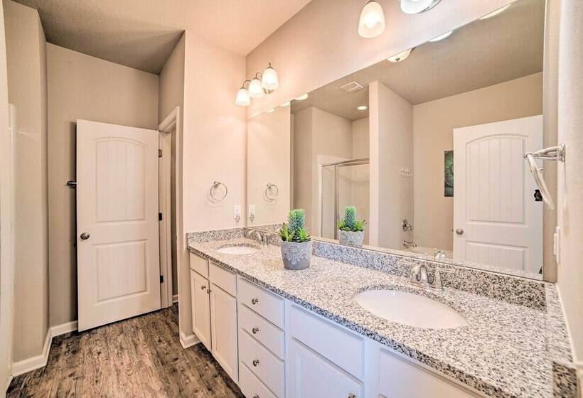 Classy Port St. Joe Escape   Walk To Shore!