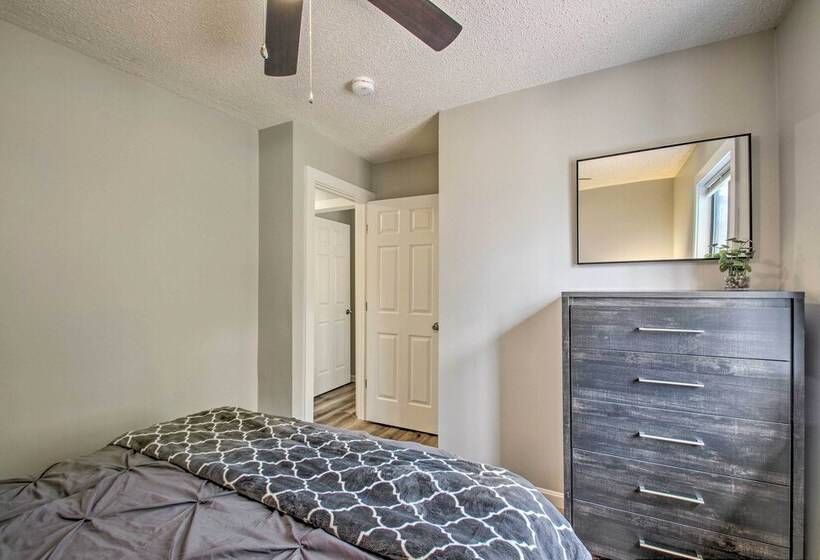 Cozy Shenandoah Valley Home With Wooded Views!