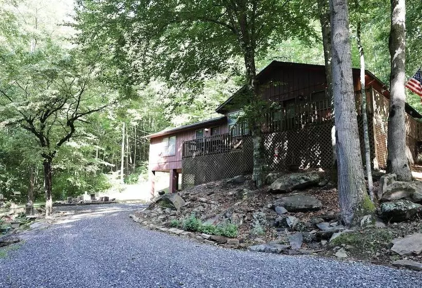 Cozy Whittier Home W/ Fire Pits < 15 Mi To Hiking!