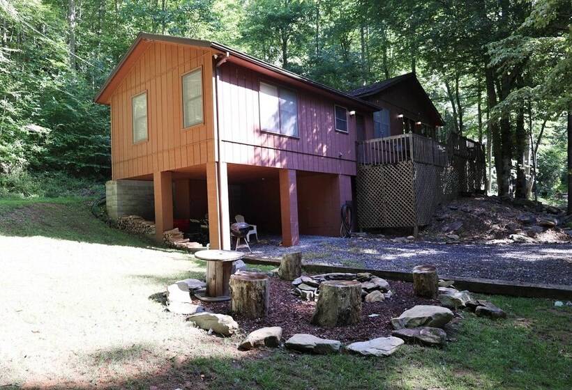 Cozy Whittier Home W/ Fire Pits < 15 Mi To Hiking!