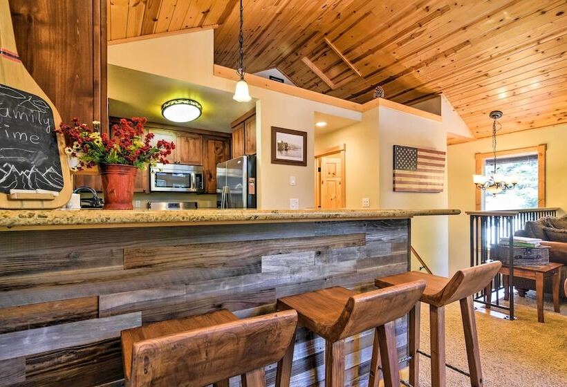 Lake Tahoe Cabin W/ Private Beach Access