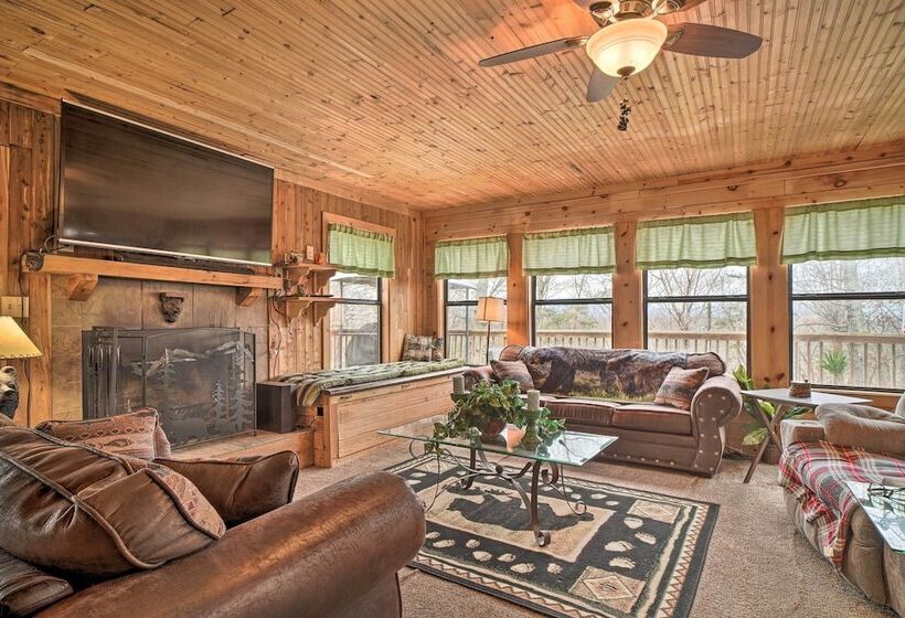 Douglas Lake Cabin W/ Mountain View Deck & Grill