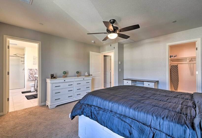 4 Mi To City Center: Family Friendly Retreat!