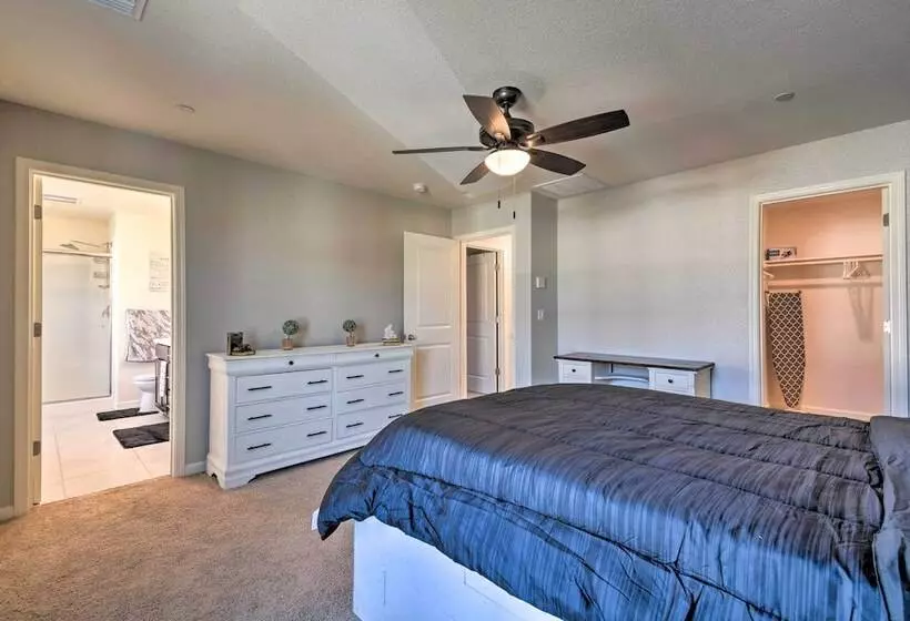 4 Mi To City Center: Family Friendly Retreat!