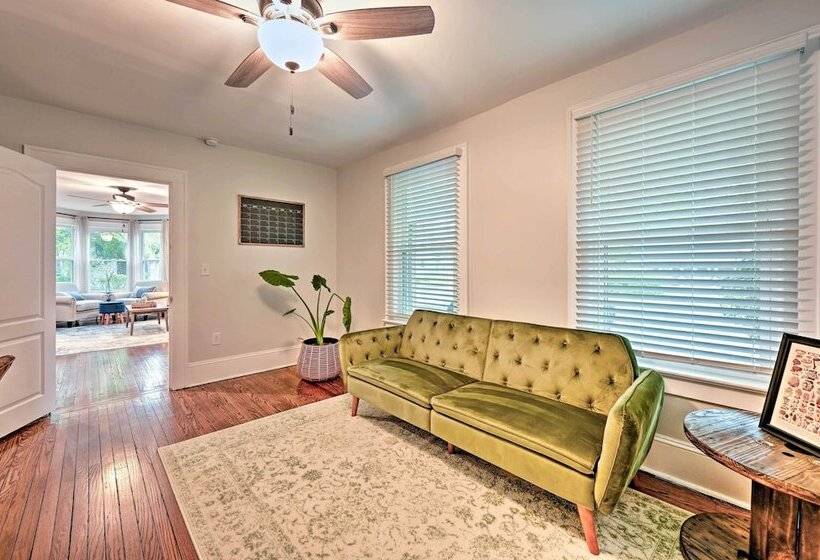 Gorgeous North Carolina Retreat W/ Fire Pit!