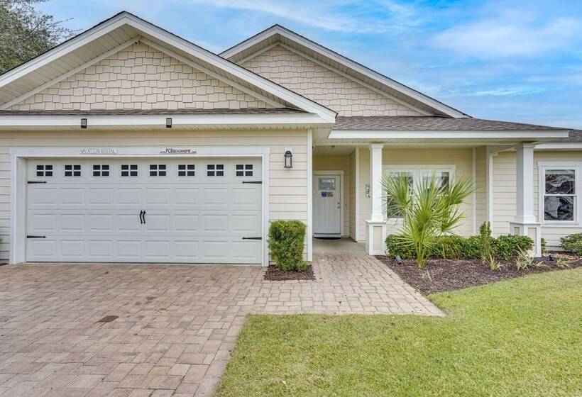 Pcb Home W/ Private Yard < 1/2 Mi To Beach Access!