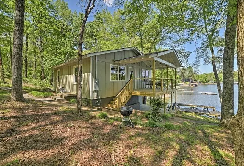 Harrison Lakefront Cottage W/ Private Dock!