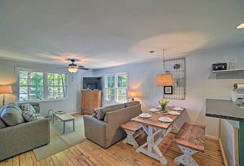 Harrison Lakefront Cottage W/ Private Dock!