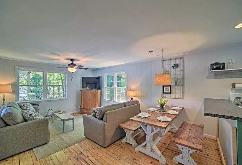 Harrison Lakefront Cottage W/ Private Dock!