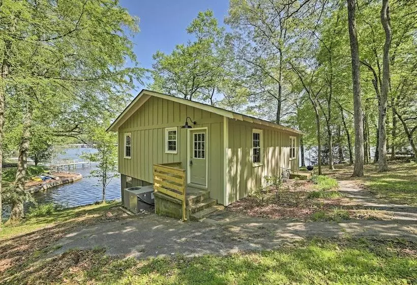 Harrison Lakefront Cottage W/ Private Dock!
