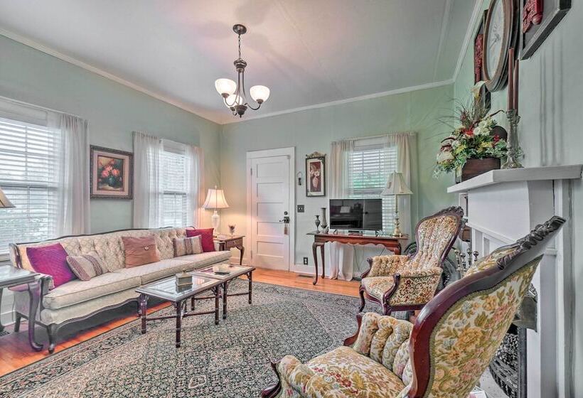 Historic Sparta Home Near Waterfalls & Hikes!