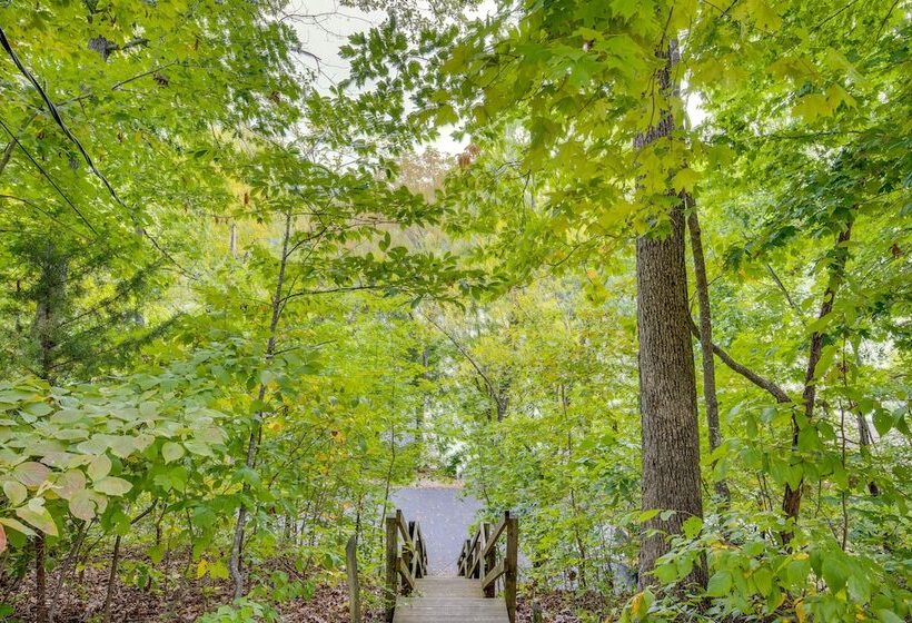 Ideally Located Home W/ Private Dock In Camdenton!