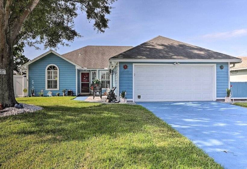 Jacksonville Home, Near Beach & Mayo Clinic!