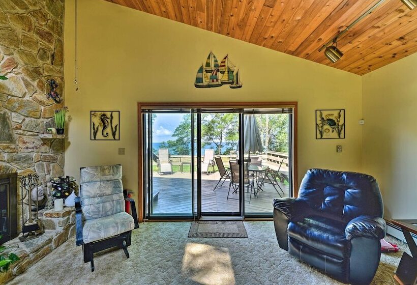 Brocton Escape: Skiing, Snowtubing, Hiking!