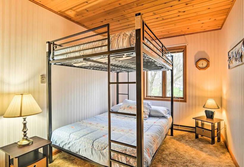 Brocton Escape: Skiing, Snowtubing, Hiking!