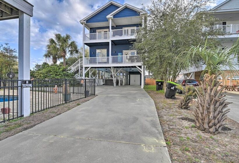 Large Home W/ Hot Tub & Pool: 500 Ft To The Beach