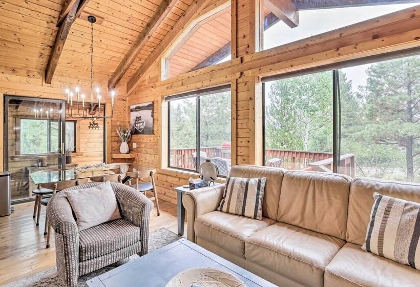 Luxe Pagosa Springs Cabin W/ Sauna & Hot Tub!
